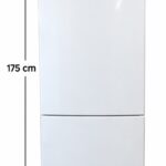 Vitt kylskåp från Bosch med frysfack längst ner. Höjden är 175 cm och bredden är 60 cm, vilket framgår av de svarta pilarna och etiketterna bredvid apparaten.