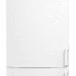 A white Electrolux kyl och frys, 200cm hög, frostfri och energiklass A++, med två dörrar, minimalistisk design och rundade handtag. Frysen är placerad nedtill och kylen upptill.